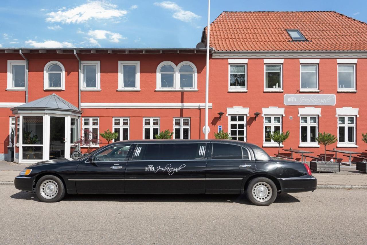 Hotel Jernbanegade Kibæk Exterior foto